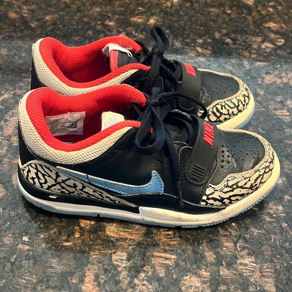 Jordan Legacy 312 Low